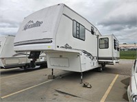 1998 ALPENLITE GOOSENECK 2-5/16" TRAILER. (1)