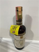 TAX TAG SEALED BOTTLE OF CANADIAN CLUB