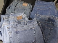 5 Pairs of Men's Jeans 40x32