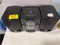 SONY BOOMBOX - CASSETTE DOES NOT WORK-RADIO WORKS