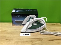 Silhouette Self Cleaning Steam Iron