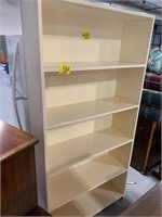 6FT TALL WHITE PAINTED WOOD BOOKCASE