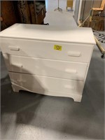 40" LONG WHITE PAINTED WOODEN CHEST OF DRAWERS