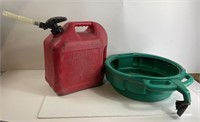 5 Gallon Gas Can & Oil Pan