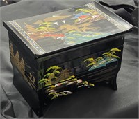 Vintage Japanese lacquer jewelry box