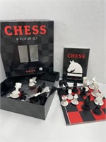 Chess A Pop-up Set