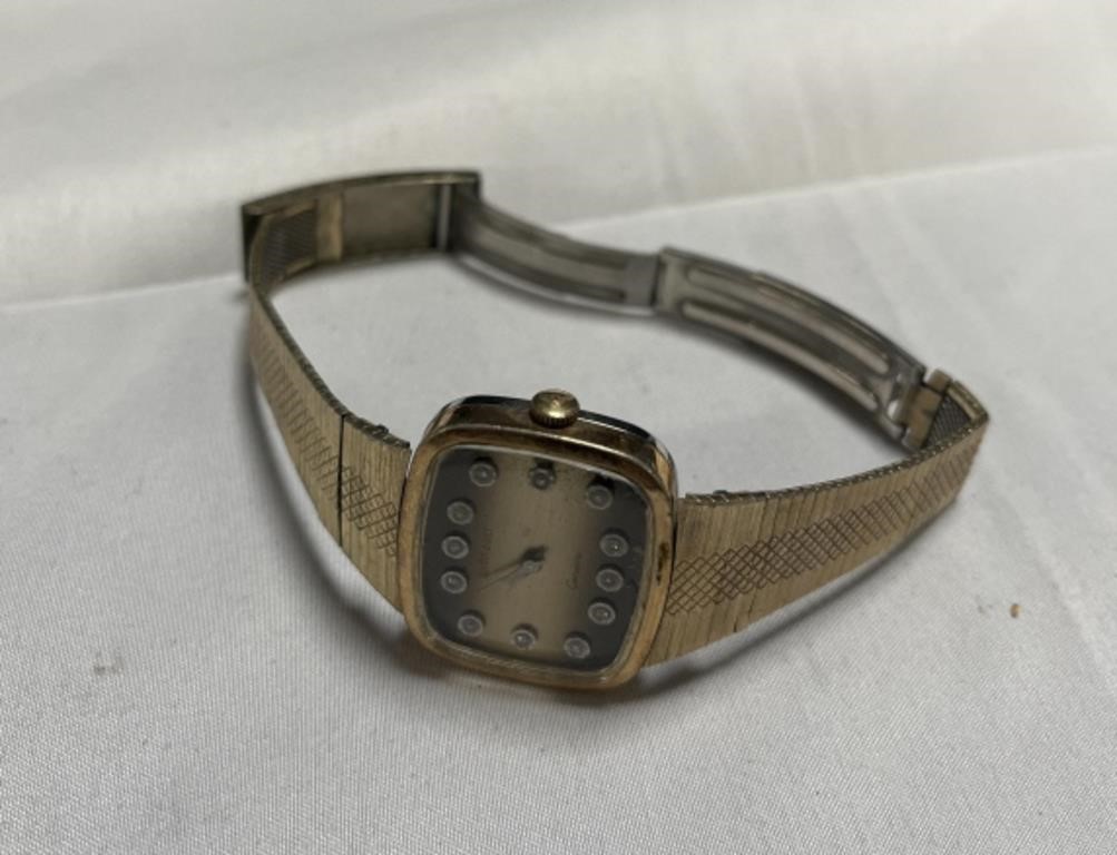 Vintage Wittnauer men’s wristwatch