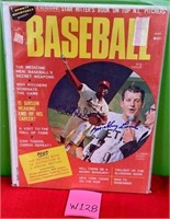 N - SIGNED STAR HITTERS BASEBALL MAGAZINE (W128)