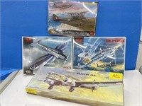 4 Model Plane Kits