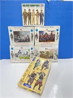 6 Plastic Figure Model Kits