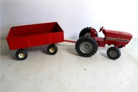 International Tractor & Ertl Metal Wagon