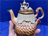 Royal Albert Old Country Rose teapot