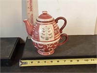 Pfaltzgraff Teapot + Cup Set X-mas Design