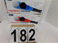2 Snowball Throwers