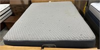 Queen size Beautyrest mattress and boxspring