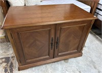 Cabinet Desk with pull out storage and 3 Drawers
