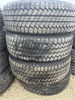 Set of 4 Bridgestone Dueler A/T tires 265/70R17