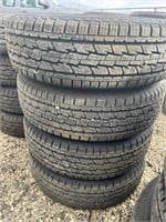 Set of 4 General grabber HTS tires 225/75R16