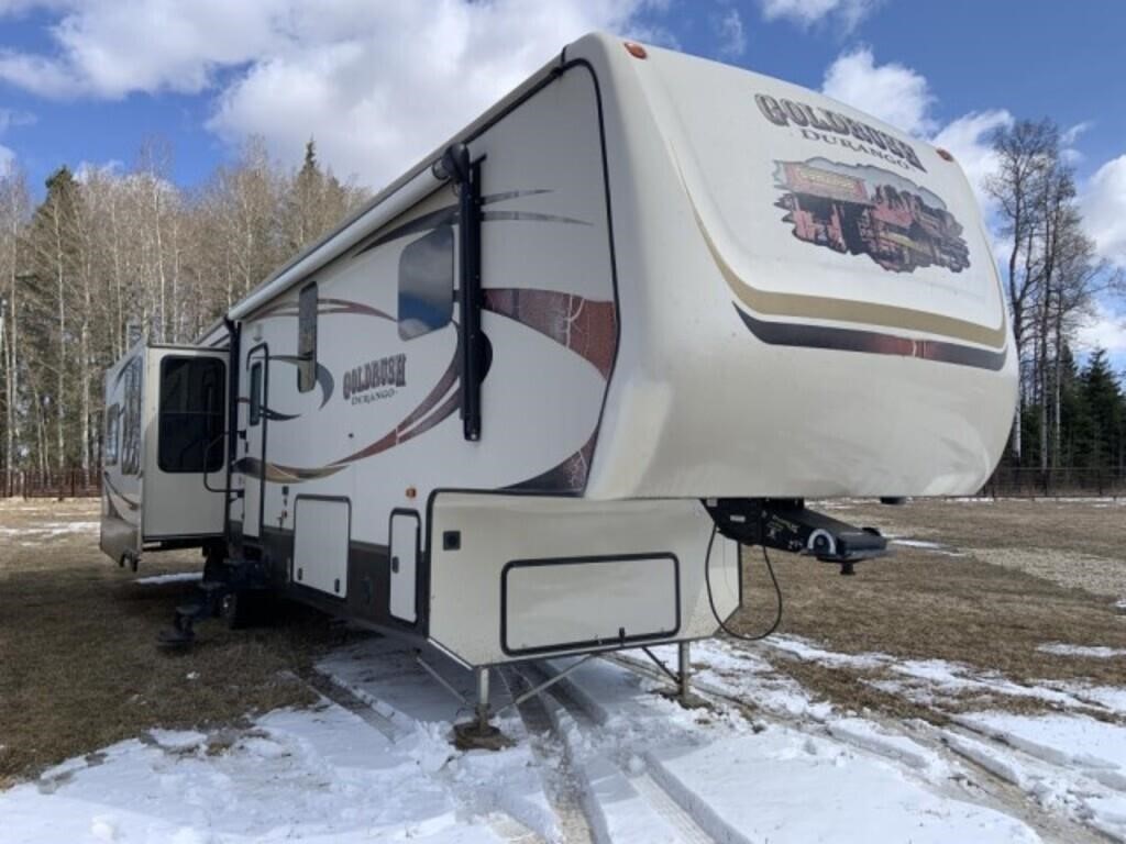 2014 Durango Goldrush 39' 5th Wheel Holiday Traile