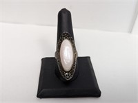 .925 Sterling Oblong Mother of Pearl Ring Sz 10