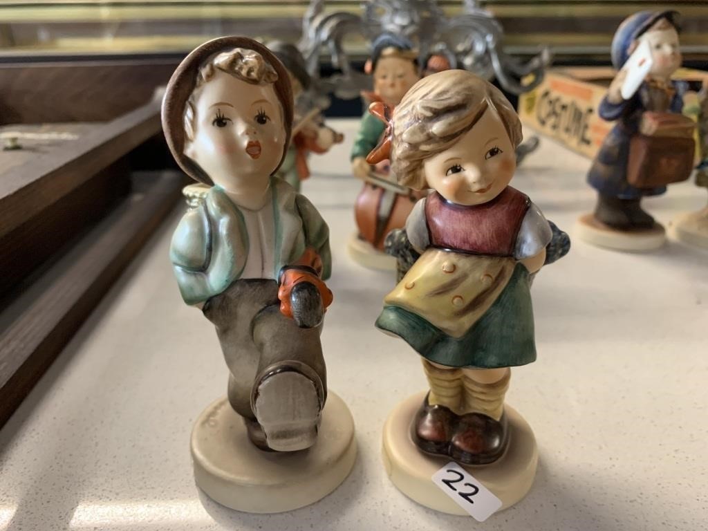 VINTAGE GOEBEL FIGURINES