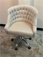 Upholstered Tufted Back Office Chair