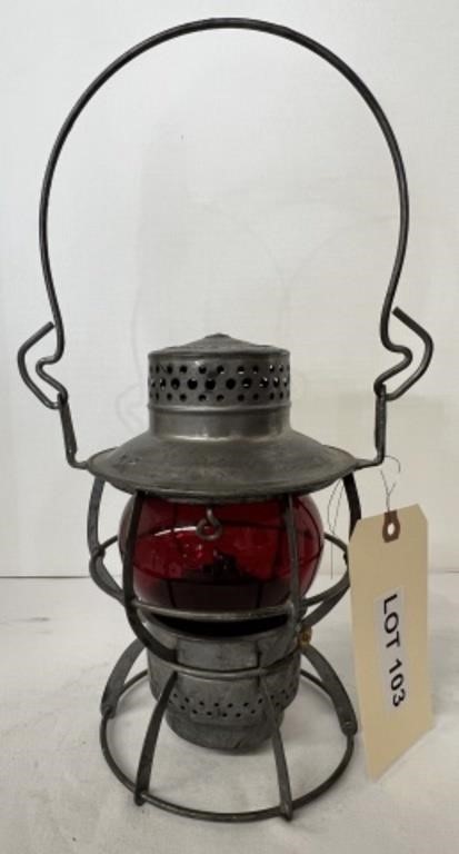 Dressel RR Lantern, N.P. Ry Red Globe, 10"