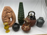 Vase/ pottery lot