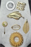 Gold & Silver Toned Brooch-Hat Pin-Scarf Clips