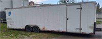 30ft enclosed car trailer not new but pulls good