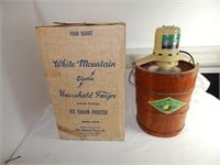 Vintage White Mountain Electric Ice Cream Maker