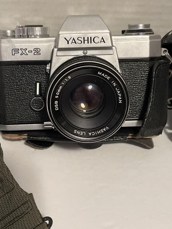 Vintage Yashica Camera w/Case/Cover & Strap