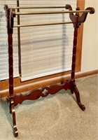 Colonial Style Quilt Rack