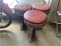 3 VINTAGE STOOLS WITH METAL BASES