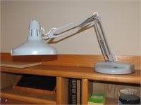 Metal Adjustable Desk Lamp