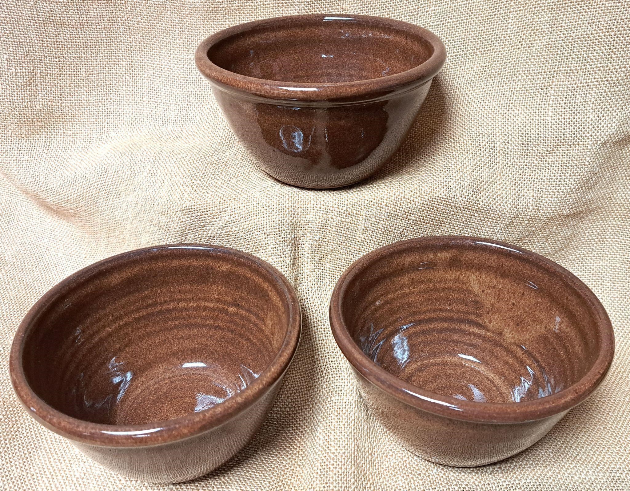 3 SMALL JUGWTOWN BROWN POTTERY MIXING BOWLS 6"