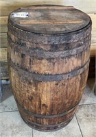 Wooden Barrel w/ Lid