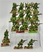 48 Green Britains Deetail Soldiers