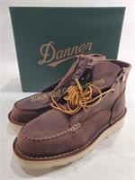 Danner Bull Run Moc Toe Size 9.5 Shoes NIB