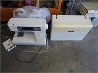NEW HOME SEWING MACHINE & CASE MEMORY CRAFT 8000