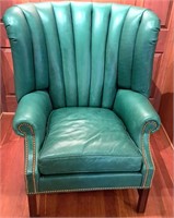 BEAUTIFUL HANCOCK & MOORE RIVETED LEATHER CHAIR