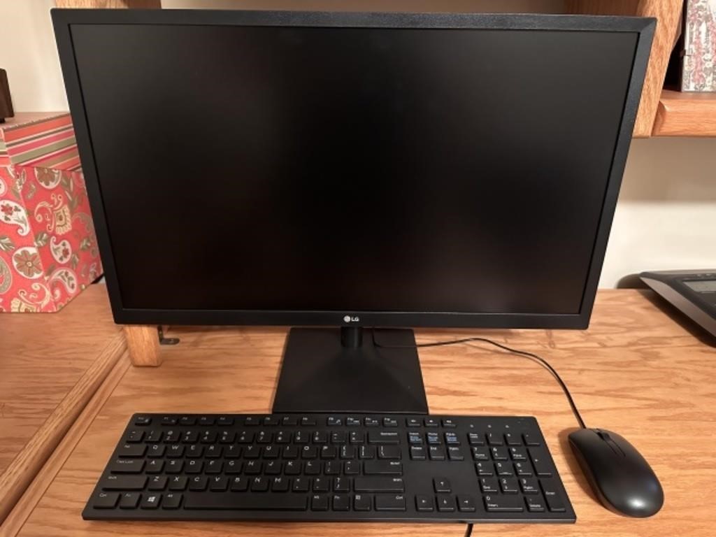 24-in LG Monitor, Mouse, and Keyboard