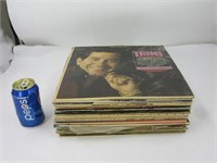 Plusieurs disques vinyles 33T dont Nat King Cole,
