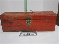 19" vintage red Metal toolbox, W/tools