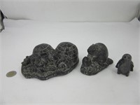 3 sculptures d'art Inuit en pierre de savon