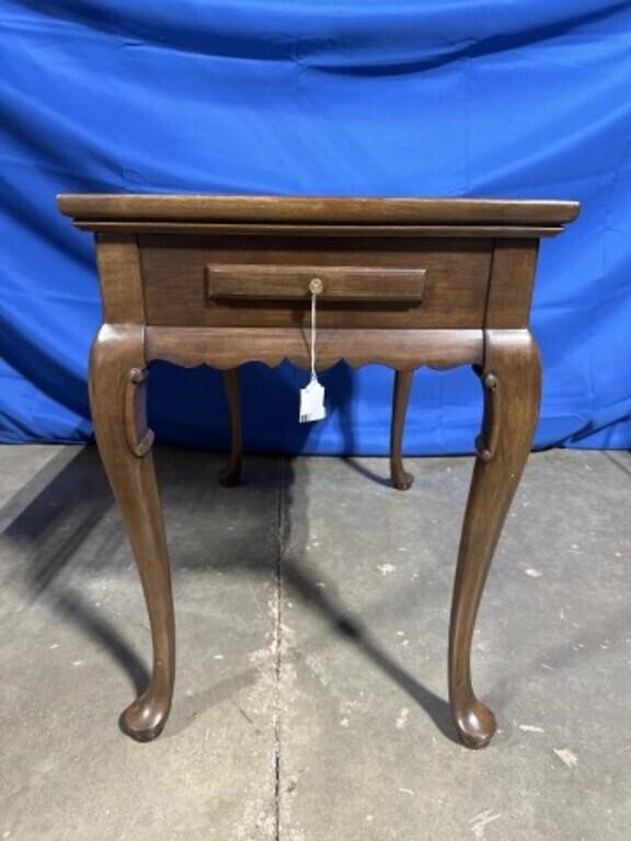 Wood end table with glass top, dimensions are 19