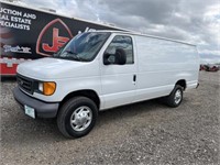 2006 Ford E-250 Cargo Van