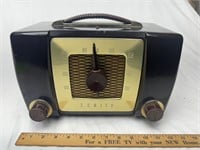 1960’s zenith bake lite tube radio