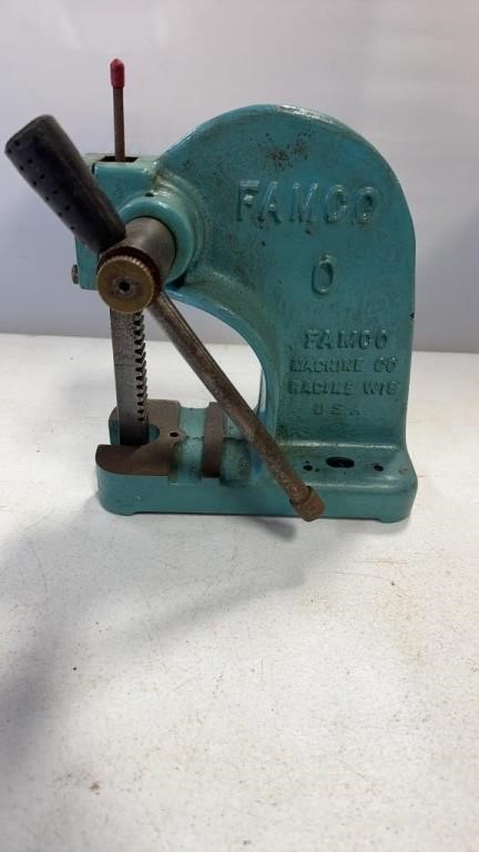 Famco Machine Press
