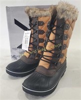 Women's Size 10 Artix Chalet Winter Boot
